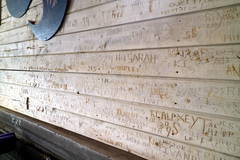 The Bathhouse At Summer Lake Hotsprings7