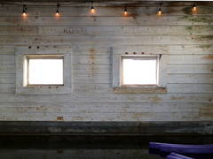 The Bathhouse At Summer Lake Hotsprings8